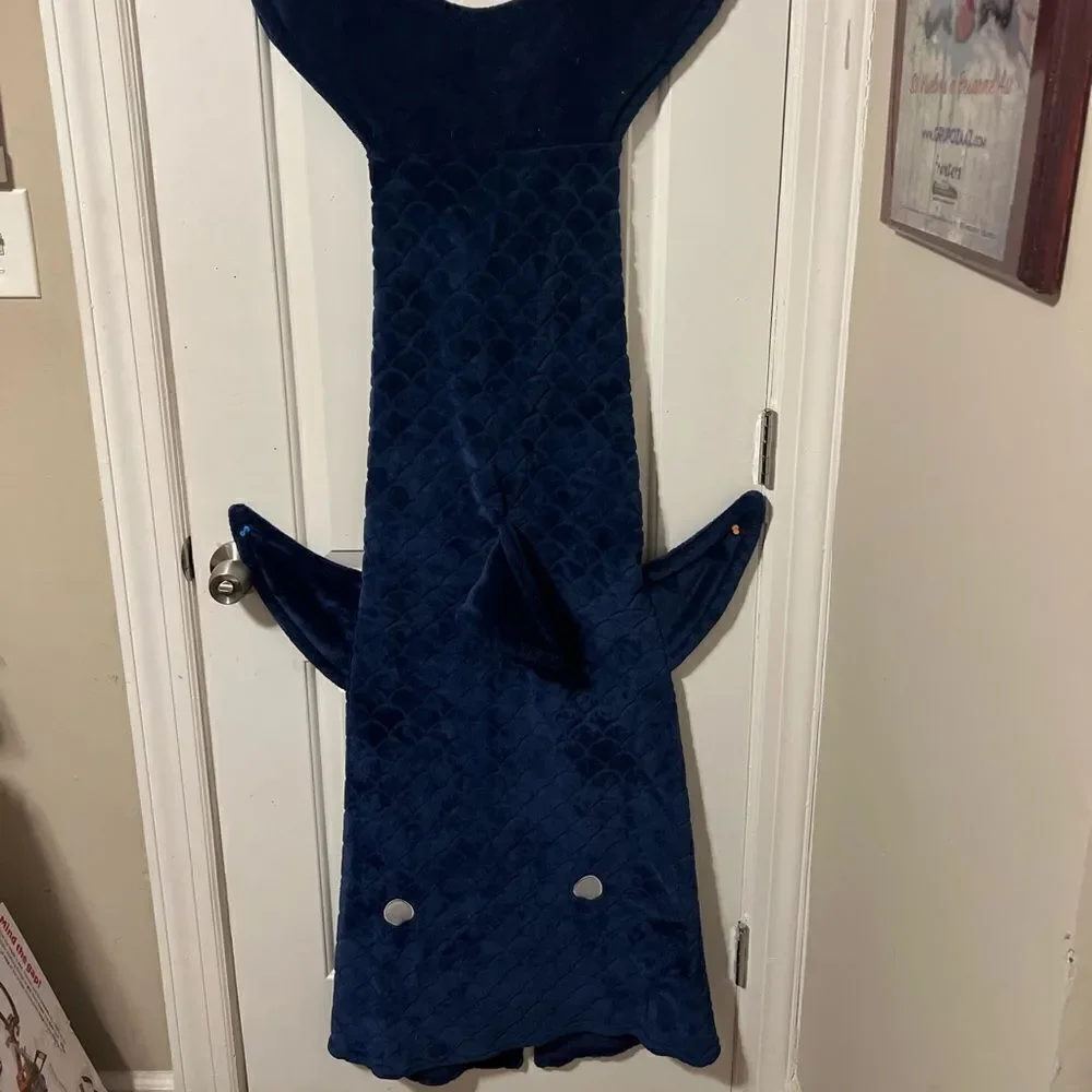 Shark tale blanket